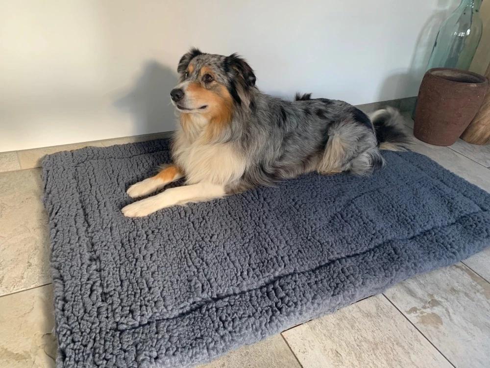 Hugglehounds Fleece Mat Grijs 4 Hugglehounds Fleece Mat Grijs - Afbeelding 2