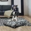 Bessie And Barnie Hondenkussen Rectangle Zebra 1 Bessie And Barnie Hondenkussen Rectangle Zebra -Hond winkel image 5333
